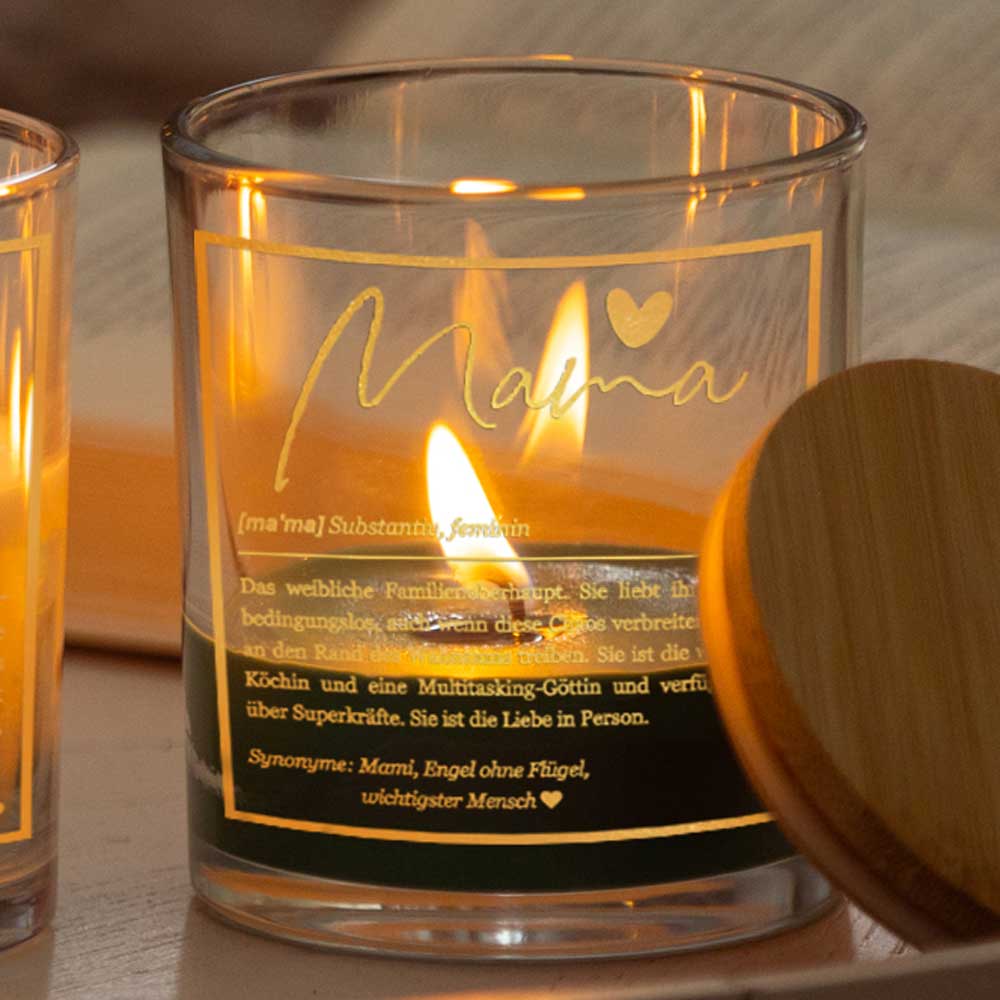 Duftkerze im Glas mit Spruch als Geschenk Nr. 1 "Definition" - Mittelgroß | Duft & Farbe wählbar | goldene Schrift | Handgegossen in Bayern | 100% Sojawachs | 200 g Wachs | 50 h Brenndauer