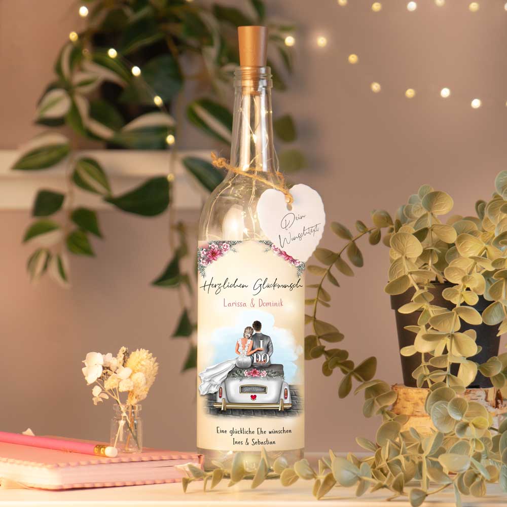 Personalisierte Lichterflasche "Brautpaar #1"