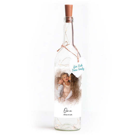 Deko-Glasflasche Nr. 8 "Aquarell" als personalisiertes Geschenk mit deinem eigenem Foto inkl. Lichterkette | Fotogeschenk | inkl. Batterien