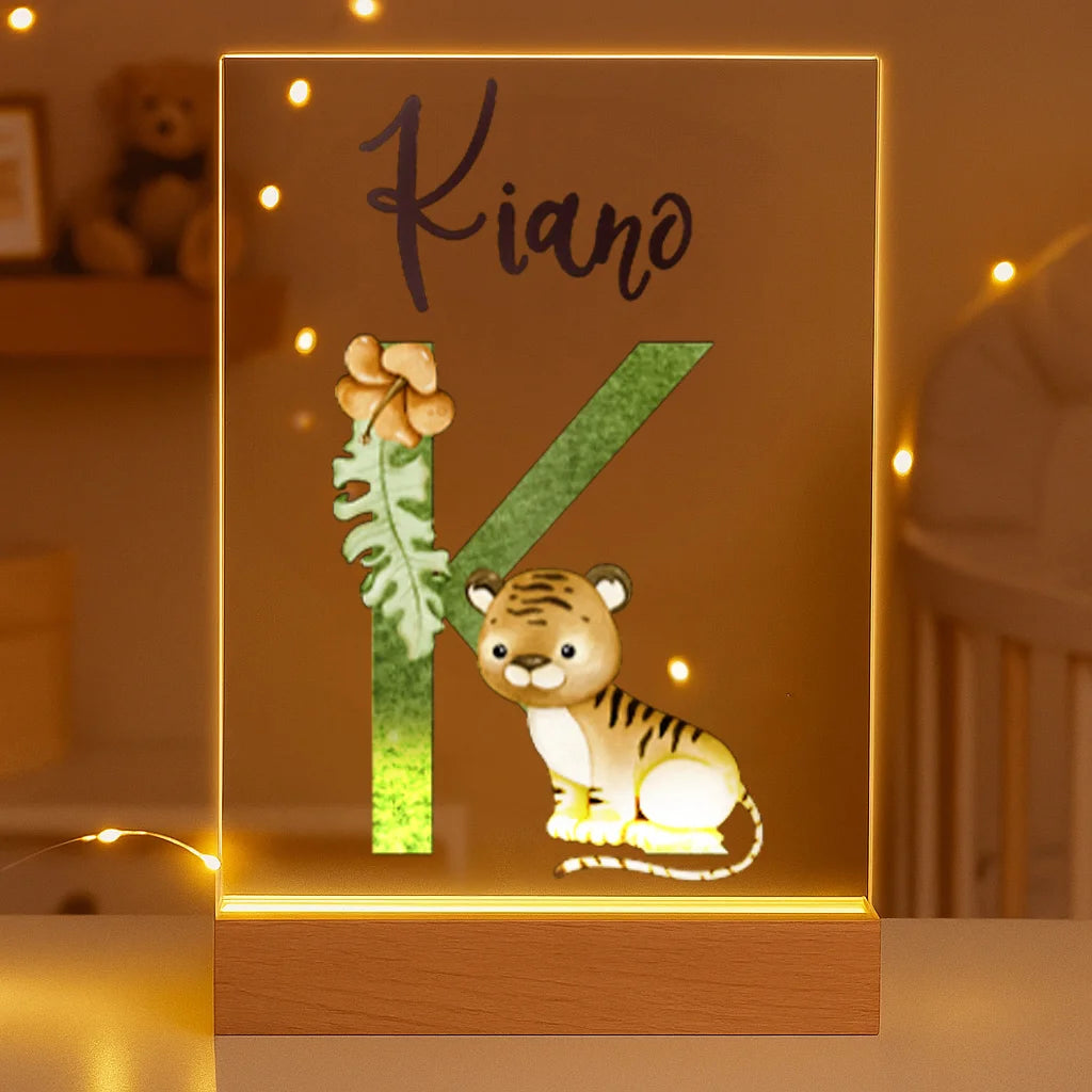Personalisierte LED-Lampe aus Acrylglas "Jungen Name"