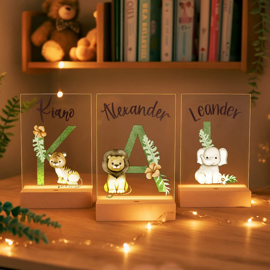 Personalisierte LED-Lampe aus Acrylglas "Jungen Name"